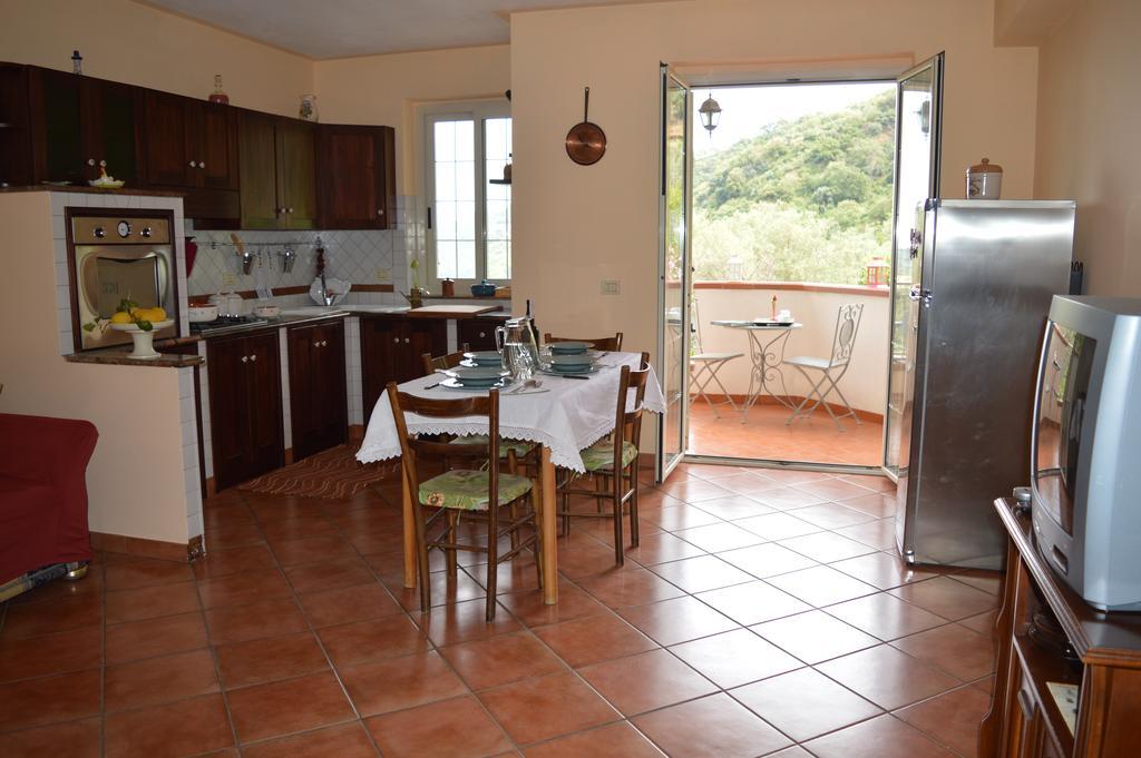 La Casa Di Giulia Daire Forza dʼAgro Dış mekan fotoğraf